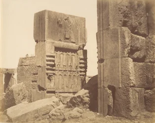 13 [Persepolis], 40.–60. léta 19. století.