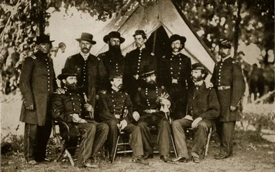 Generál Jefferson C. Davis a štáb