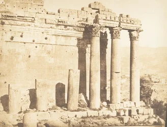 Západní kolonáda Jupiterova chrámu v Baâlbek Heliopolis, 15. září 1850.