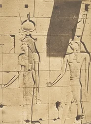 Isis a Horus-Arsiesi – basreliéf z chrámu Kalabcheh Talmis, 8. dubna 1850.