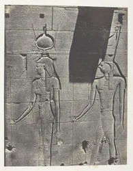 Kalabscheh, Sculptures De La Façade Postérieure Du Temple; Nubie, deska 92 z alba "Egypte, Nubie, Palestine et Syrie" (1852).