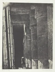 Medinet-Habou, Galerie paláce Ramses-Méiamoun, Théby, 184951, vytištěno 1852.