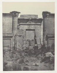 Medinet-Habou, Propylaea z Thutmosea; Thebes