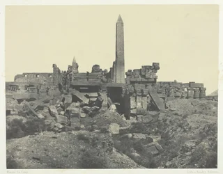 Palác Karnak, žulová svatyně a sloupová síň, Théby, 184951, vytištěno 1852.