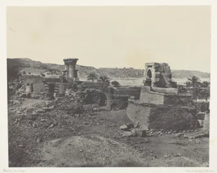 Vesnice a chrám na ostrově Beghé, západně od Philoe; Núbie, deska 81 z alba "Egypte, Nubie, Palestine et Syrie" (1852)