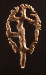 Excentrický pazourek umístěný ve věnování po Hieroglyfickém schodišti, Copan, pozdní klasické období (600-900) (pazourek)