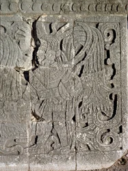 Velký míčový kurt, 750-1200