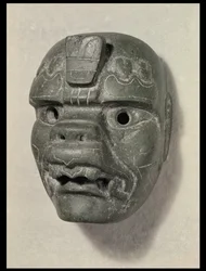 Kočičí maska muže, z Oaxaca, Pre-Columbian (nefrit)