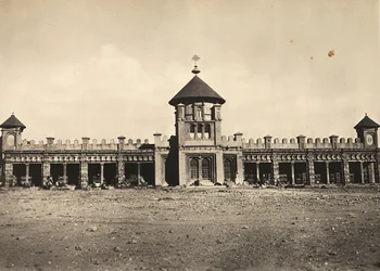 „Budování říše“ ve fašistickém věku: habešský kostel Asmara, 09.05.1936 (černobílá fotografie)