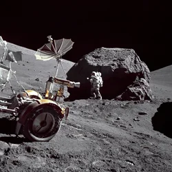 Apollo 17 - NASA, 1972.