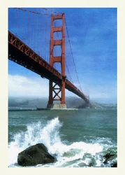 Vlny narážející na Golden Gate