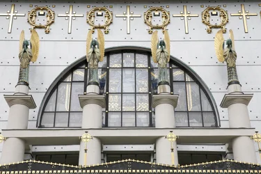 Kostel Am Steinhof (Leopoldův kostel), navržený Otto Wagnerem, Vídeň, Rakousko