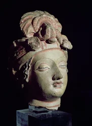Head, z Gandhara, řecko-buddhistický styl, 1.-4. století (štuk)