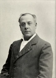 Portrét Luciena Fugereho (foto)