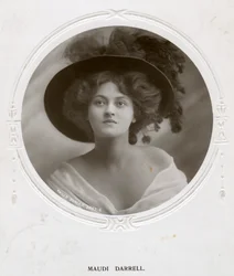 Maudi Darrell, britská herečka, c1908.
