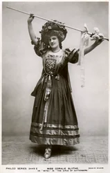 Slečna Coralie Blythe jako Mitzi, c1908.