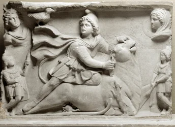 Fénická civilizace: obětní výjev zobrazující božstvo Mithru, jak zabíjí býka. 2. nebo 3. století n. l. Mramorový reliéf. Paříž, muzeum Louvre