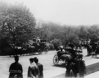 Koučování, Central Park (č/b foto)