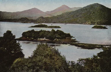 Jižní Irsko: Hora Sugar Loaf, Glengarriff, County Cork (barevná fotografie)