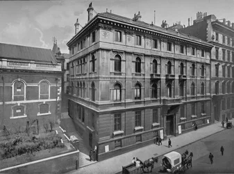 British and Foreign Bible Society House, City of London, c1890 1911