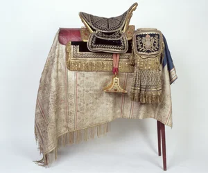 Sedlo Adama Kazimierze Czartoryského (1734-1823) velitel galicijské gardy, 1782-83 (dřevo, kůže, samet se stříbrem a zlatem)