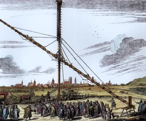 Velký astronomický dalekohled Johannese Heveliuse (1611-1687) ilustrace z Machina Coelestis od Hevelius, Gdaňsk, vydáno 1670 (později kolorování)