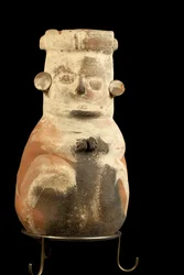 Čínská nádoba / kultura Chancay (terakota)