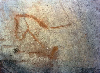 Figurka koně, paleolit (cca 40000-12000 př. n. l.) (foto)