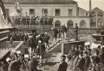 Italští vojáci nastupují na loď Washington, Neapol, Itálie, třetí italská expedice v Rudém moři, rytina z kresby Quinto Cenni a skica M Del Don, z L