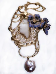 Šperky, přívěsek od René Lalique (1860-1945)