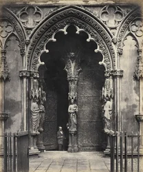 Katedrála Lichfield, Central Doorway, West Porch
