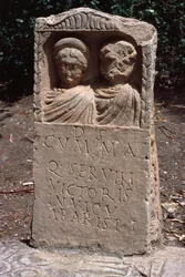 Stela, vrcholné císařské období (27 př. nl-395 n. l.)