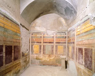 Klenba zdobená freskami ve druhém pompejském stylu, Dům stříbrné svatby, Pompeje, Kampánie, římská civilizace
