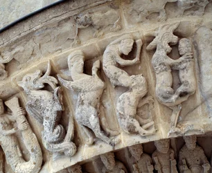 Detail soch jižního portálu