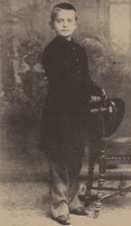 Leon Trockij ve věku 9, 1888