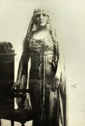 Portrét Brohly Suzanne (foto)