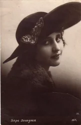 Vera Kholodnaya , ruská herečka němého filmu, 1917.