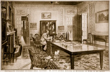 Ovládání čtrnácti set továren na mušle: pan Lloyd George, ministr munice, v práci, 1914-19
