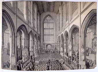 Pohled z východního konce na vnitřek opatství Bath s kongregací