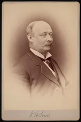 Portrét J.H. Sims, mezi 1876 a 1880.