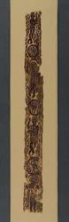 Okrasná nárameníka z tuniky, 600-650 (tkaní gobelínů s doplňkovým omotáváním útku, nebarvené len a barvená vlna)