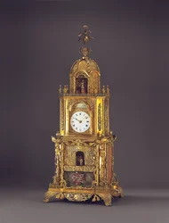 Velmi vzácné ormolu, vložené hudební automatové stolní hodiny, pravděpodobně Guangzhou, kolem roku 1790