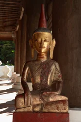 Thai Lu Buddha (bronz)