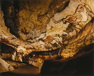 Bájný jednorožec z Lascaux a další malby z Lascaux, které vznikly před více než 17 000 lety.