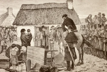 Chudí nájemci vystěhovávaní ze svého domova během krize Irish National Land League, z časopisu „La Ilustración Española y Americana“ z roku 1881