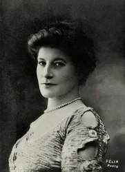Portrét francouzské malířky Marthe Brandes ( 1862