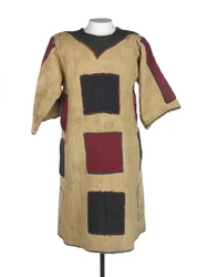 Jeden ze dvou dervišských jibbahů, které nosí Wad El Nejumi a jeho syn, kolem roku 1887 (textil)