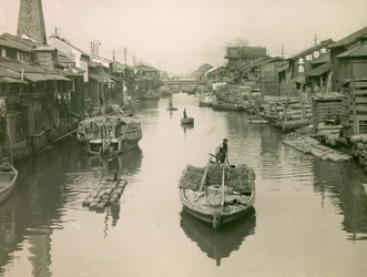 Kanál Dotonbori v Ósace, asi 1900-1915 (fotografie)