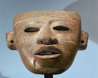 Pohřební maska, Central Highlands, Mexiko, cca 250-550 (serpentýn)