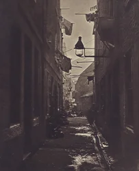 Close, č. 80 High Street.